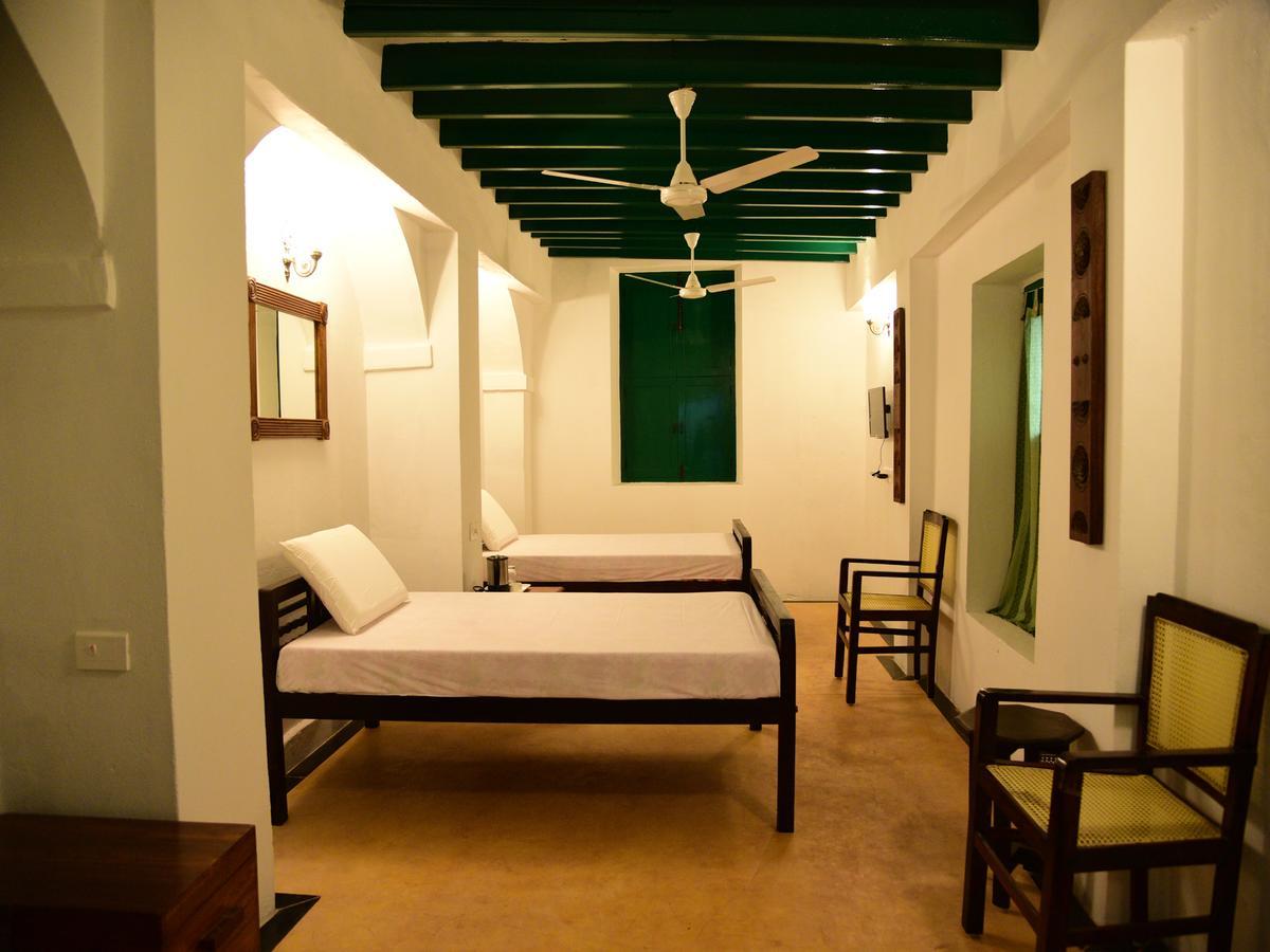 Villa Sentosa Kottakuppam Екстер'єр фото